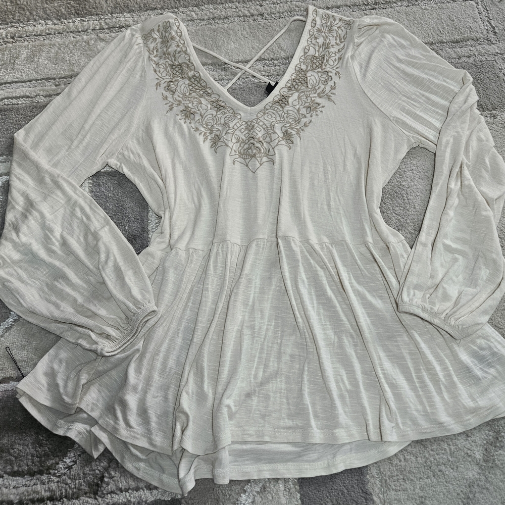 torrid Cream Peasant Tunic with Gold Embroidered V-Neck